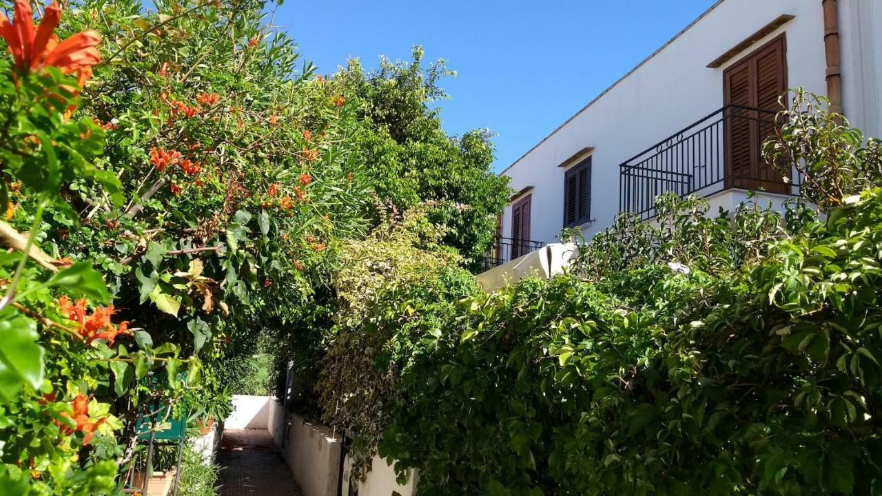 Villetta Con Giardino Mandarino Macari Dış mekan fotoğraf
